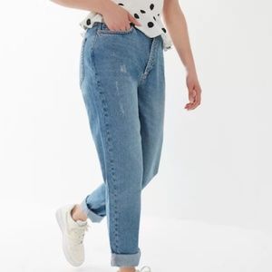 Urban Outfitter Mom Jeans BDG